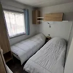 Mobil-home 3 *