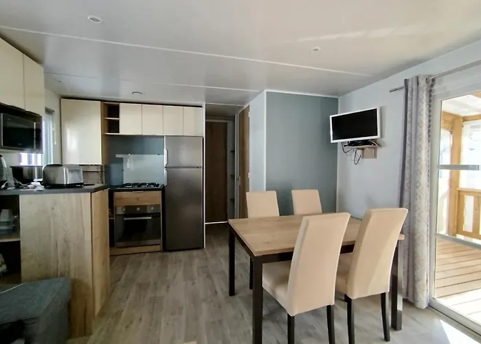 캠프장 Mobil-home 3