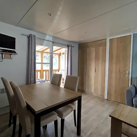 Mobil-home 3 אתר קמפינג סן ז'אן דה מון